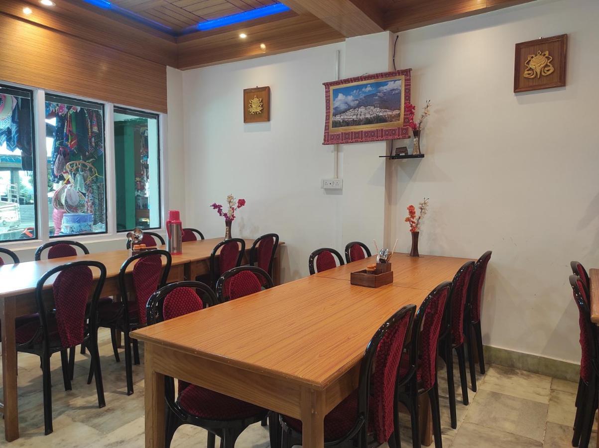 Hotel Tawang Regency Dış mekan fotoğraf