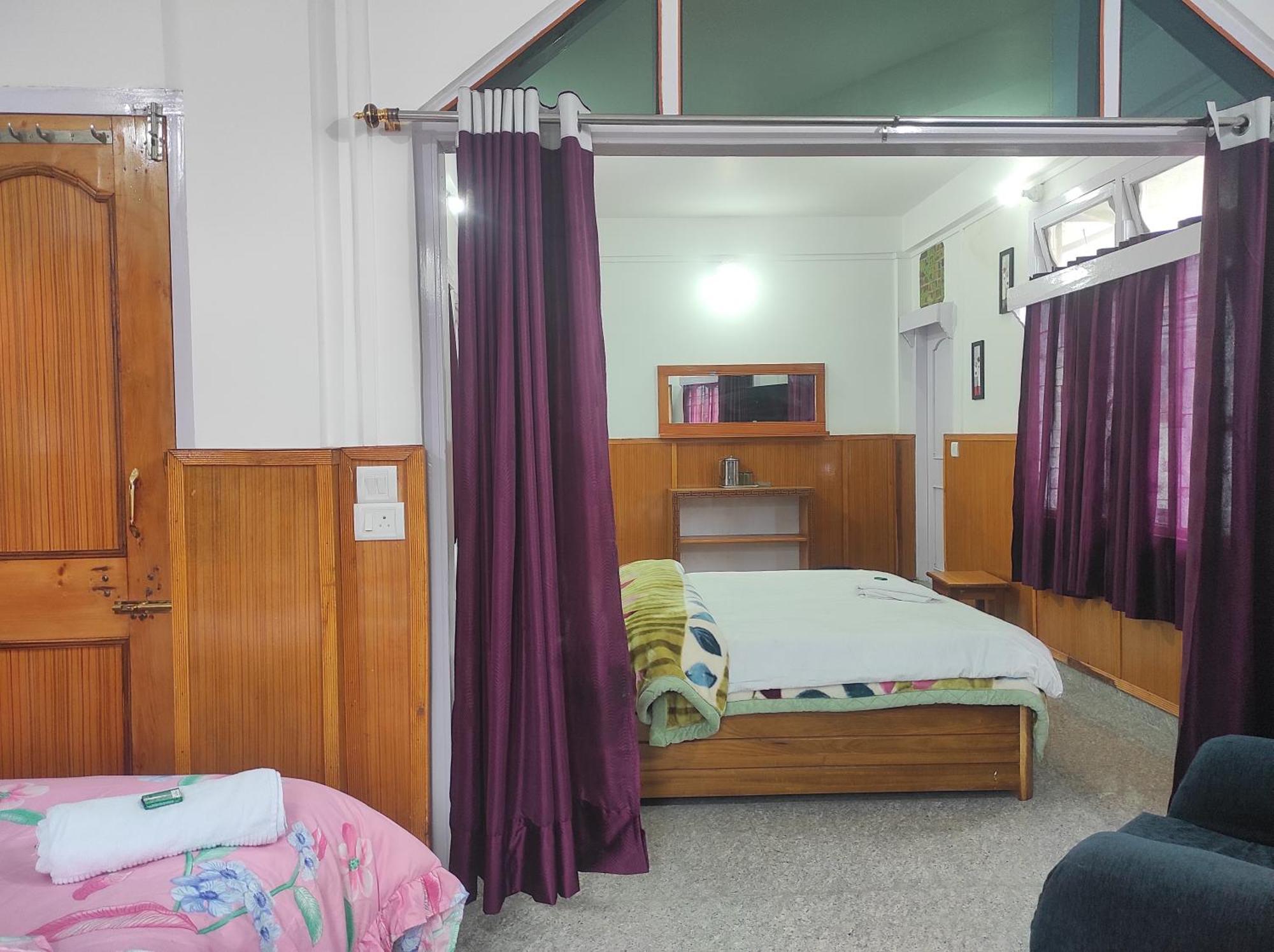 Hotel Tawang Regency Dış mekan fotoğraf