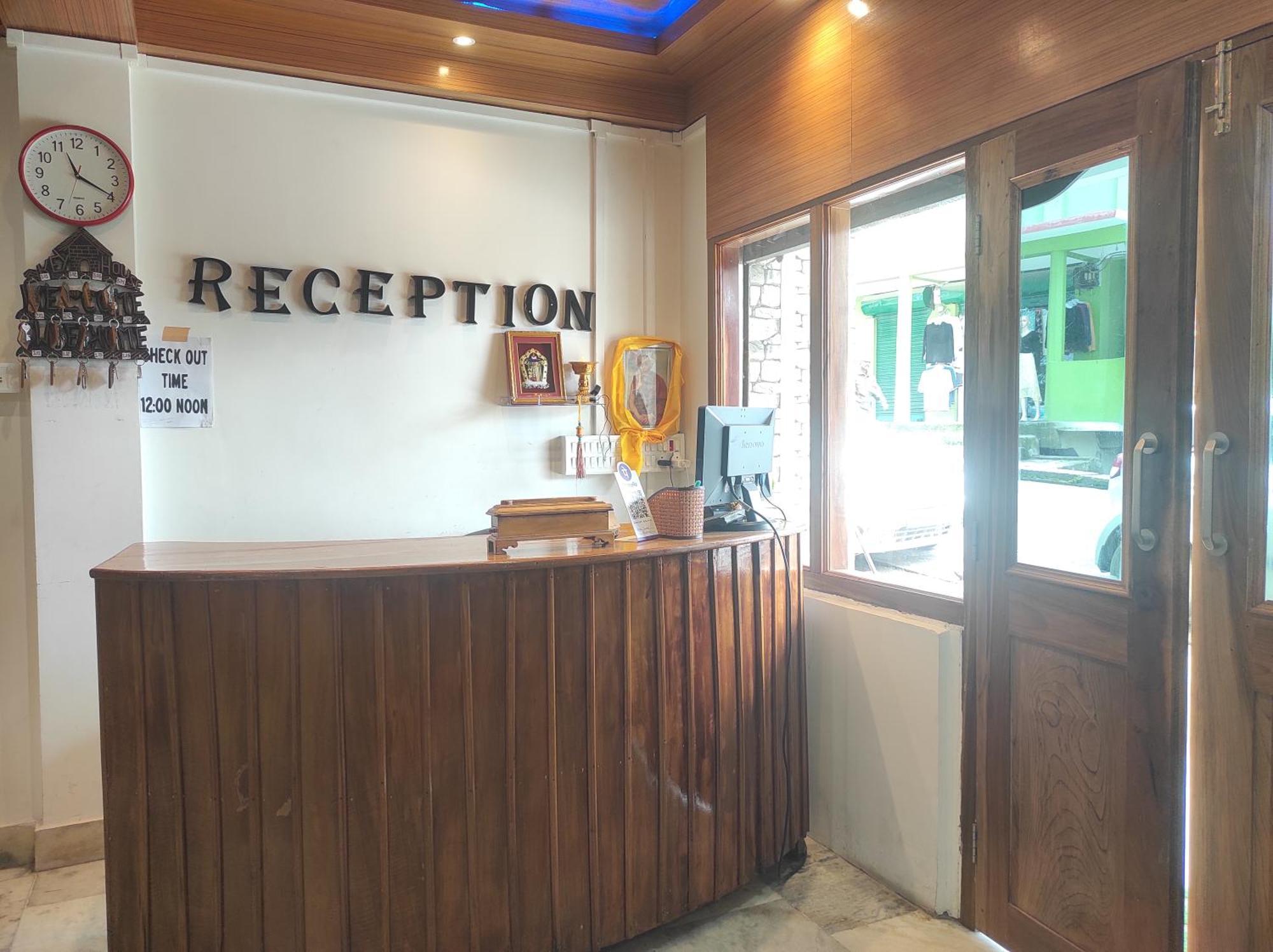 Hotel Tawang Regency Dış mekan fotoğraf